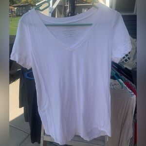 Arizona Jean company classic short sleeve v neck‎ tee Heather White XL